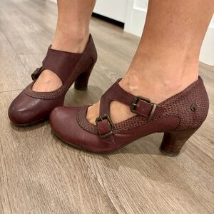 New Gold Button Burgundy Leather Mary Jane Madeline With Wooden Heel 8 Shoes